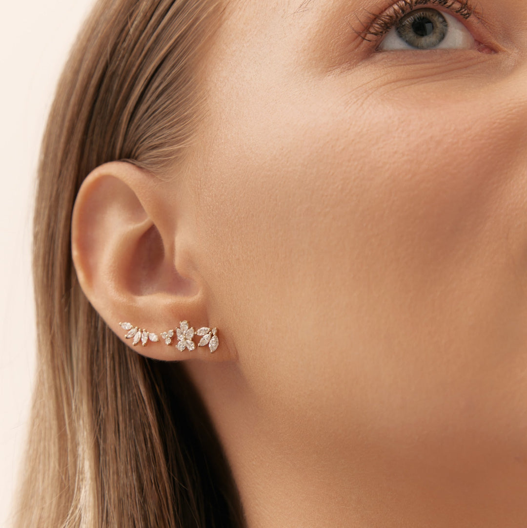 Diamond piercing in yellow gold