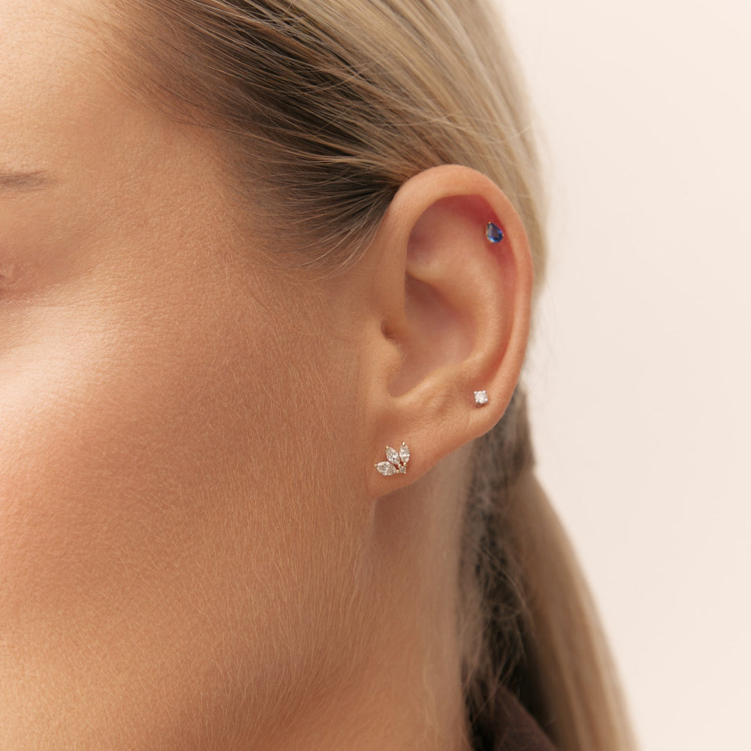 Diamond piercing in yellow gold