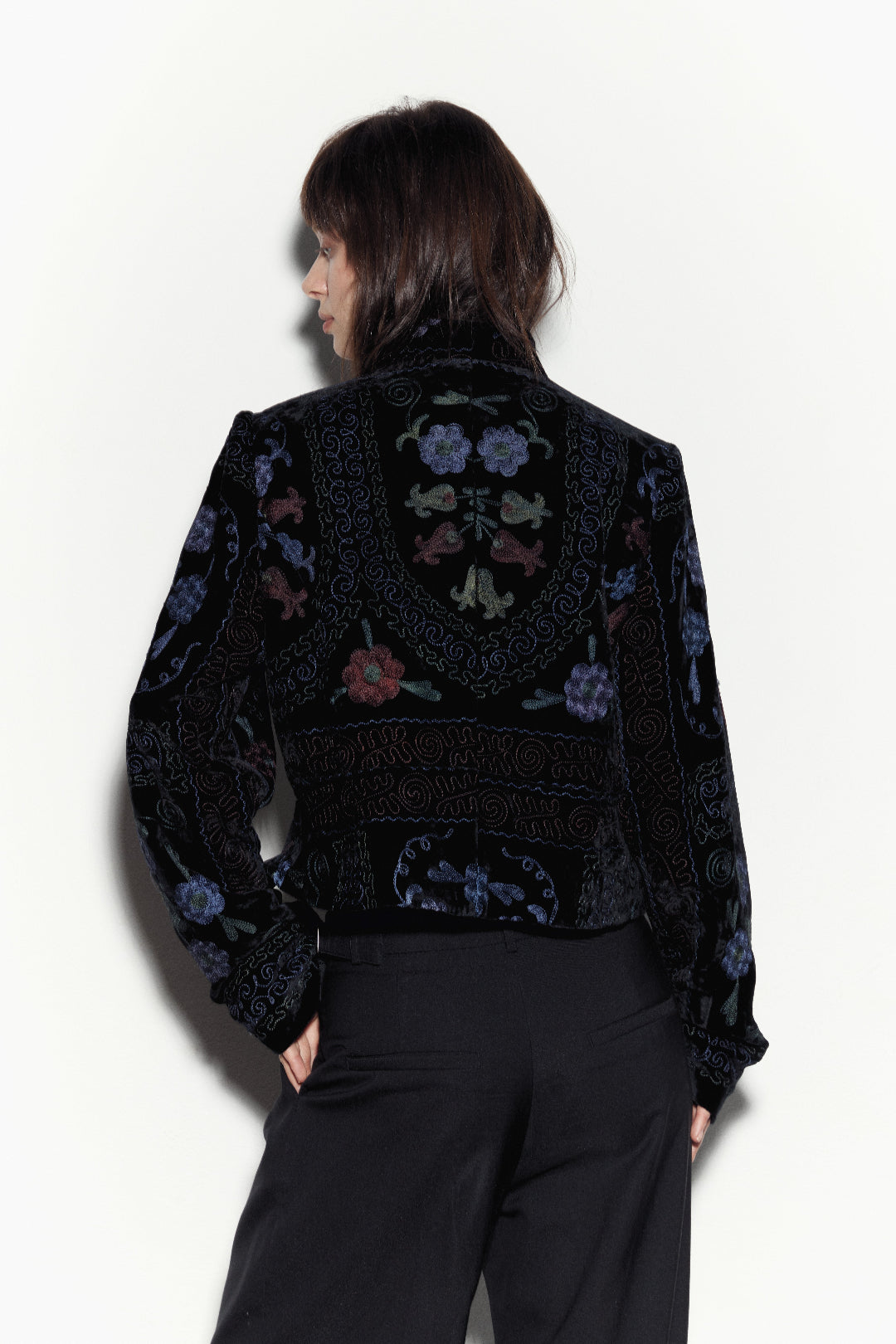 Cropped Suzane Sako