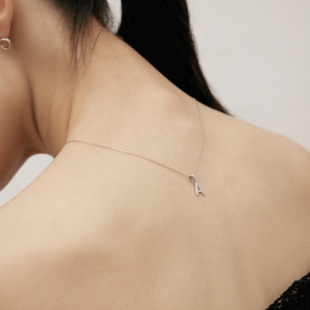White gold pendant