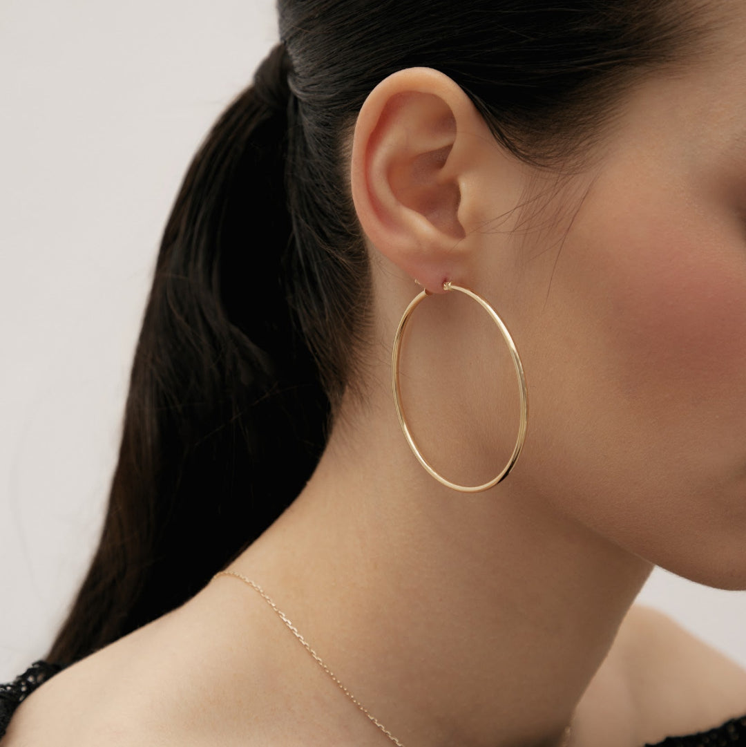 Yellow gold hoop earrings