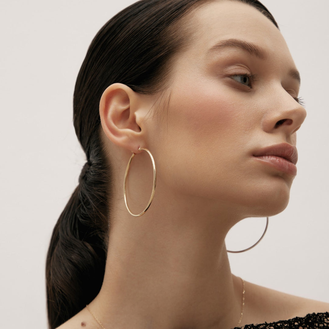 Yellow gold hoop earrings